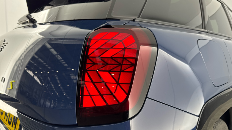 MINI Aceman 160kW SE Sport 54kWh 5dr Auto Electric Hatchback